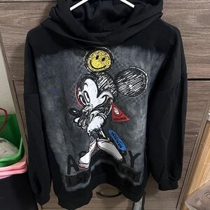 Black Mickey Mouse Hoodie with Graphic Design size L